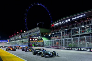 george-russell-mercedes-amg-pe